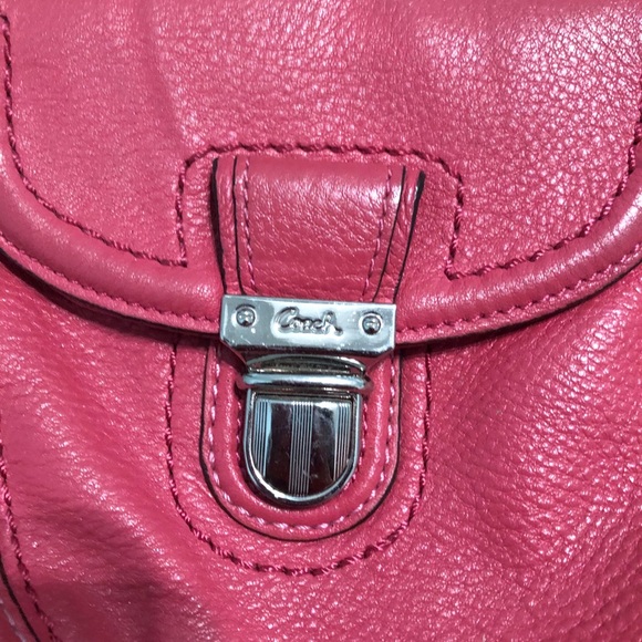 Coach Pink Crossbody Shoulder Bag - Picture 3 of 4
